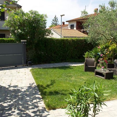 Wine Garden Holiday Home Pola Esterno foto
