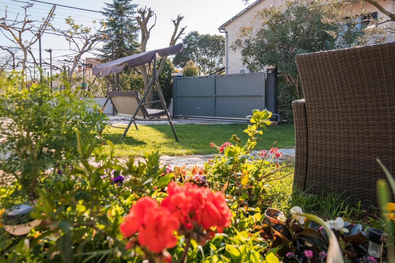 Wine Garden Holiday Home Pola Esterno foto